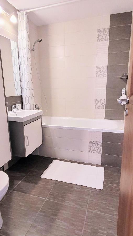 Cozy City Retreat, Obor Market & Metro Bucureşti Ngoại thất bức ảnh